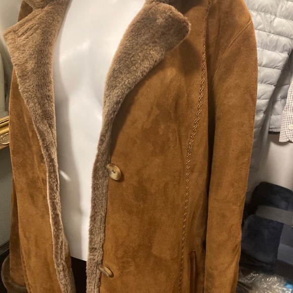 Bloomingdales Shearling Coat Size 14/16 FINAL DROP. - Picture 15 of 16